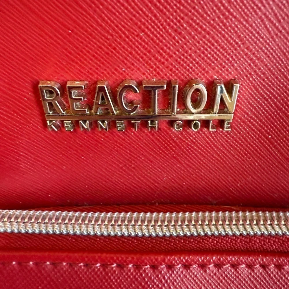 Kenneth Cole Reaction Red Crossbody Bag With Flower Charm